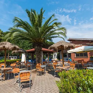 village-camping-hawaii.it-tuscanyhotel.com/
